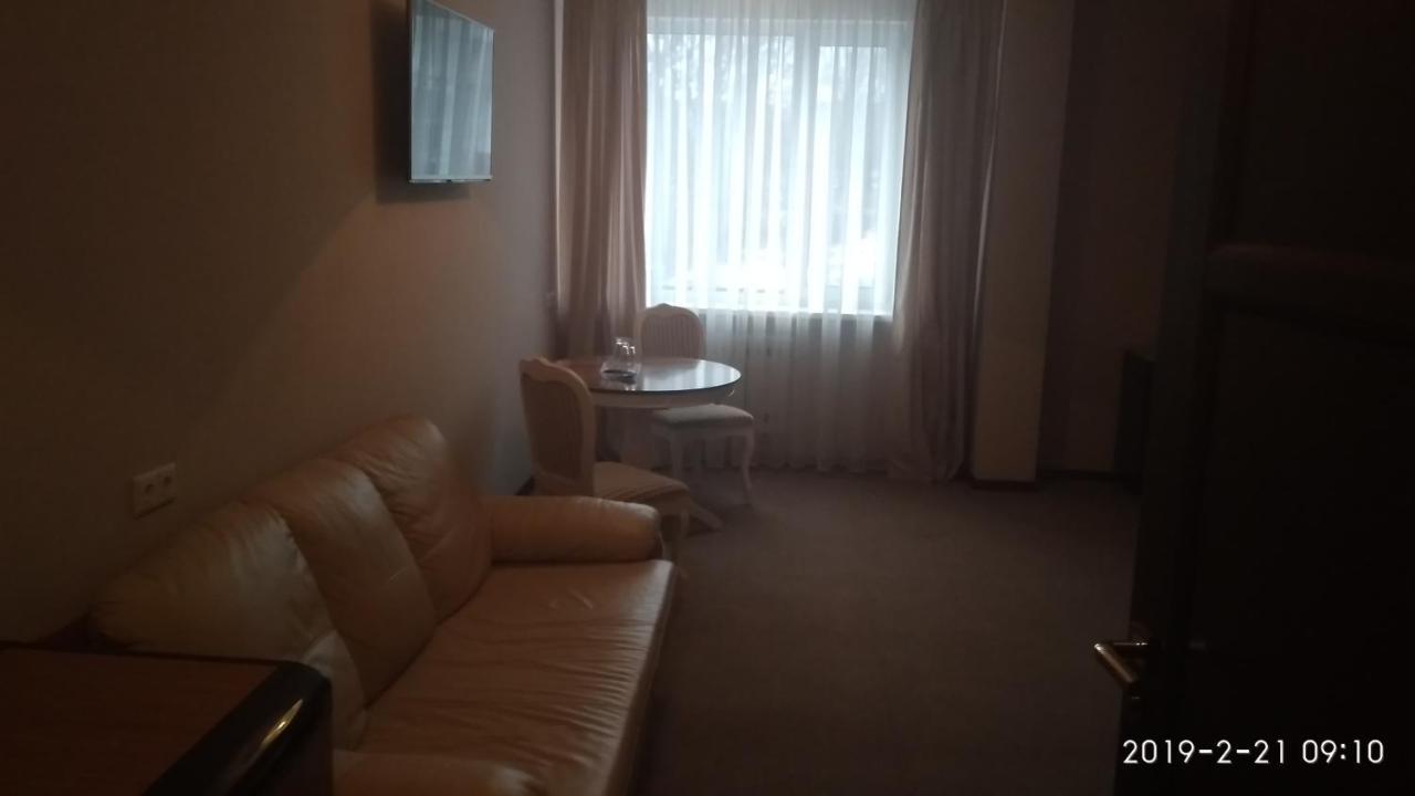 Hotel Olgas Hlybokaye Bagian luar foto