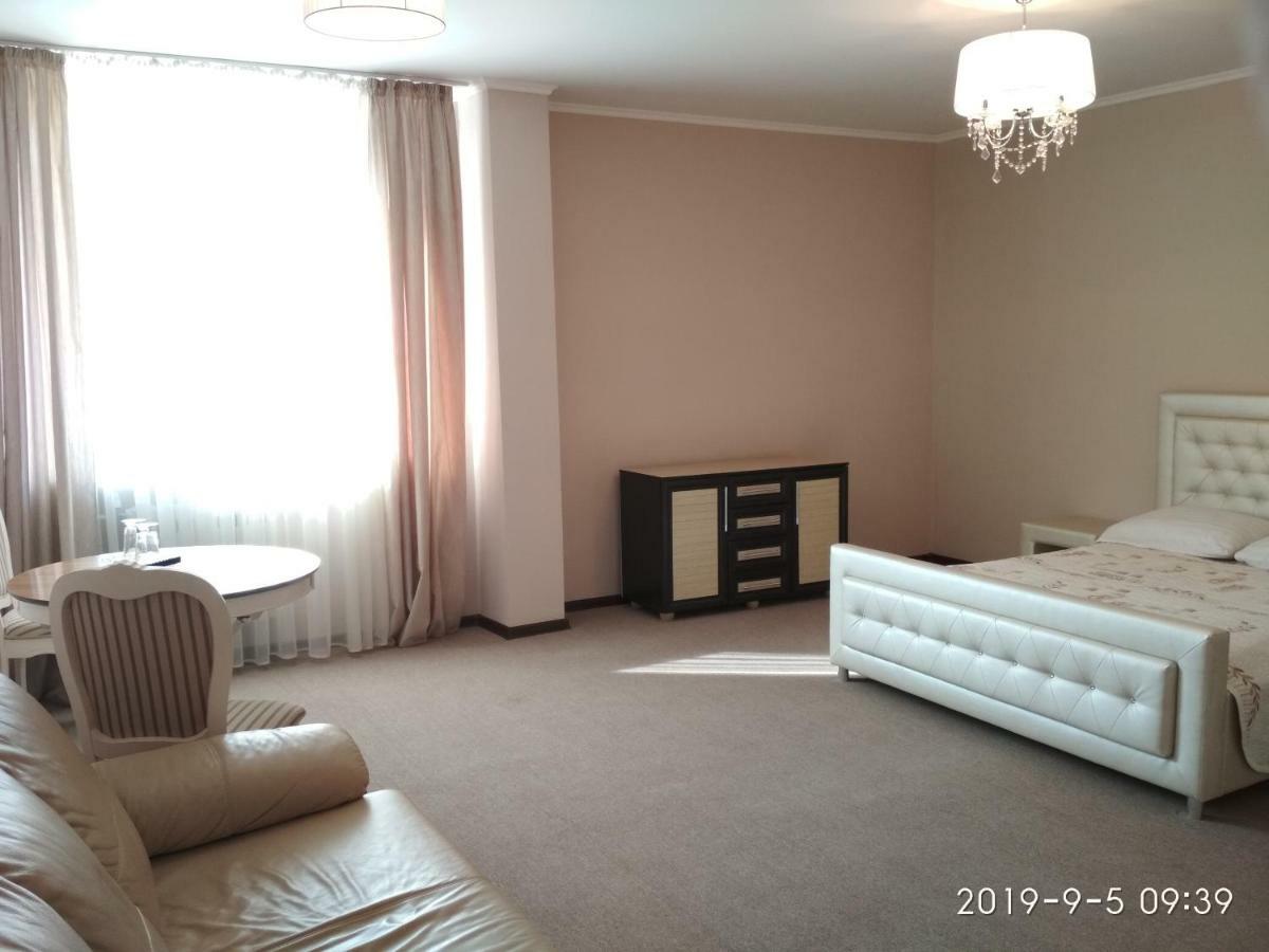 Hotel Olgas Hlybokaye Bagian luar foto